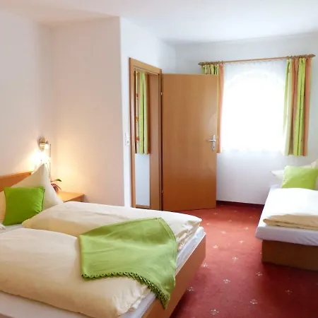 アムゼル アパート マイヤーホーフェン